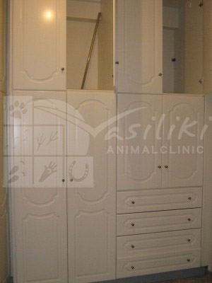 Consult room before1